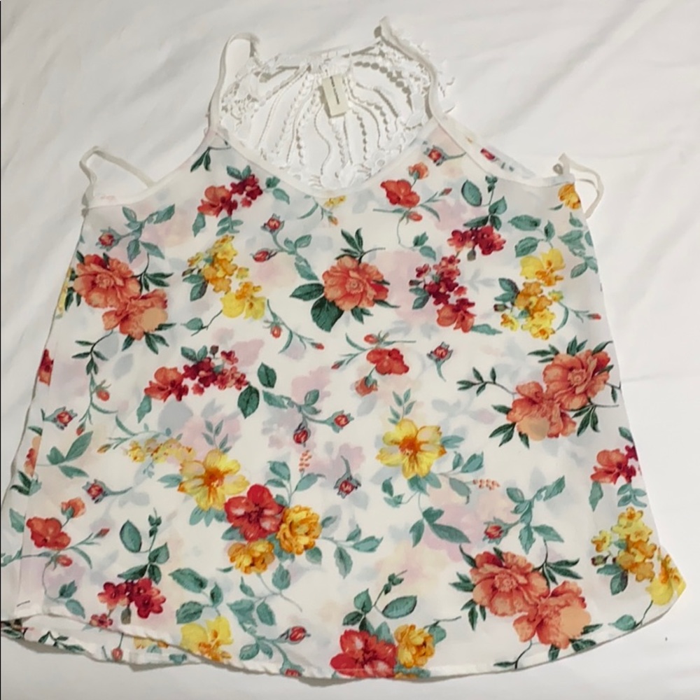 Cute floral top